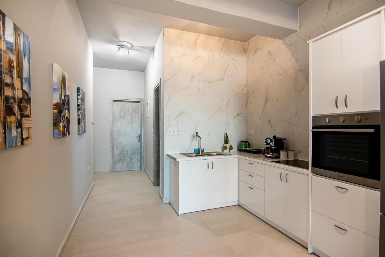 Georgianna'S Suite With Private Pool , 'Blank Suite' Charokopio Dış mekan fotoğraf