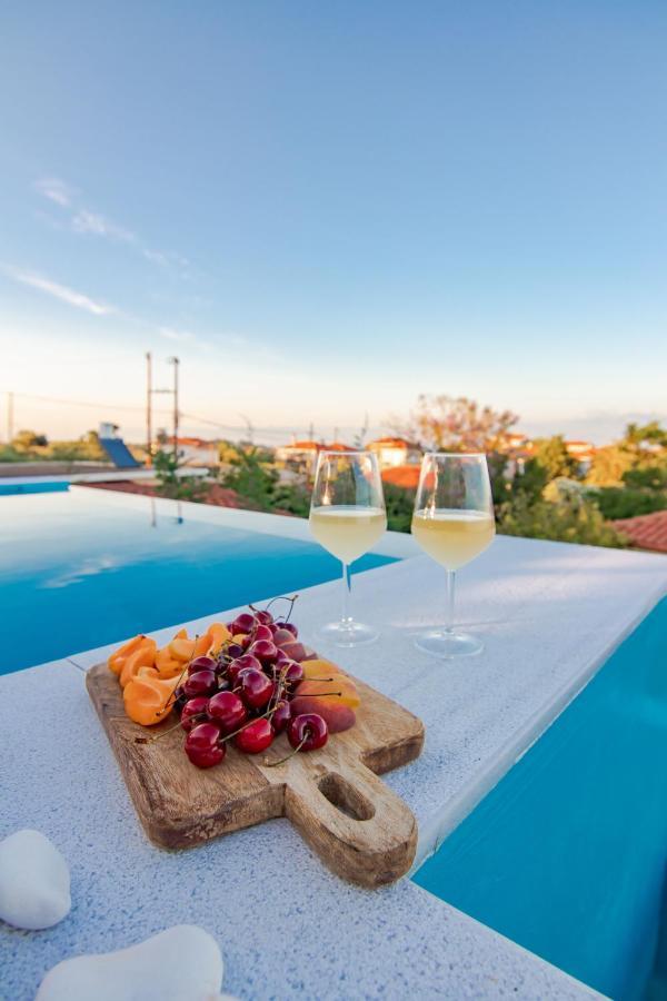 Georgianna'S Suite With Private Pool , 'Blank Suite' Charokopio Dış mekan fotoğraf