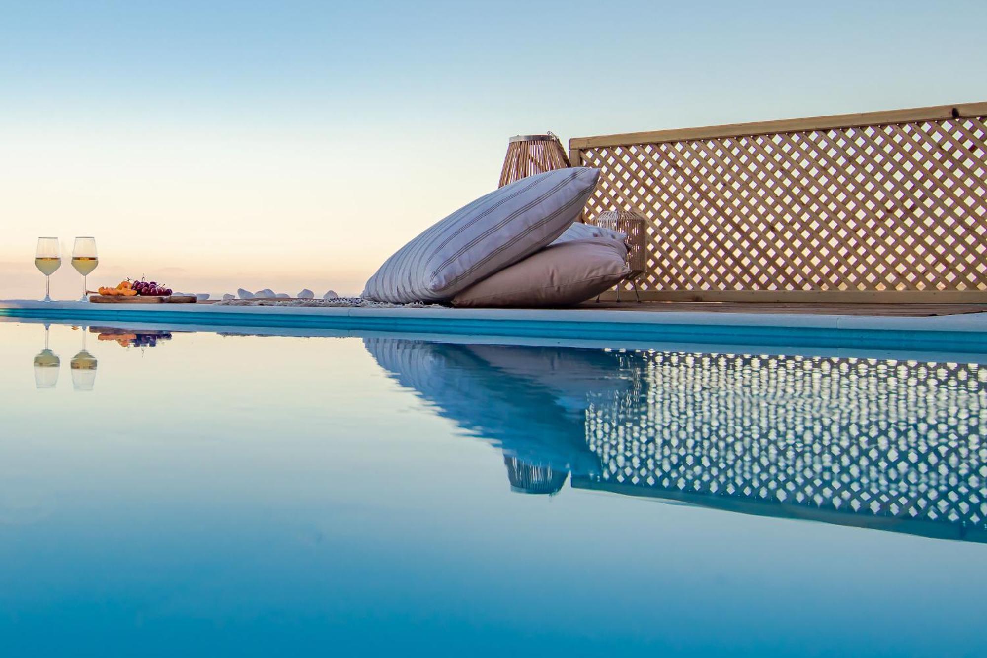 Georgianna'S Suite With Private Pool , 'Blank Suite' Charokopio Dış mekan fotoğraf